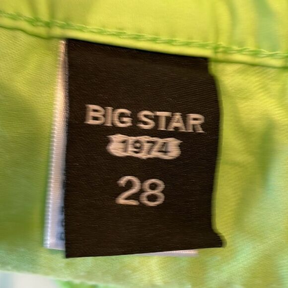 Big Star 1974 Neon Green shorts Women's size 28 - Picture 7 of 8
